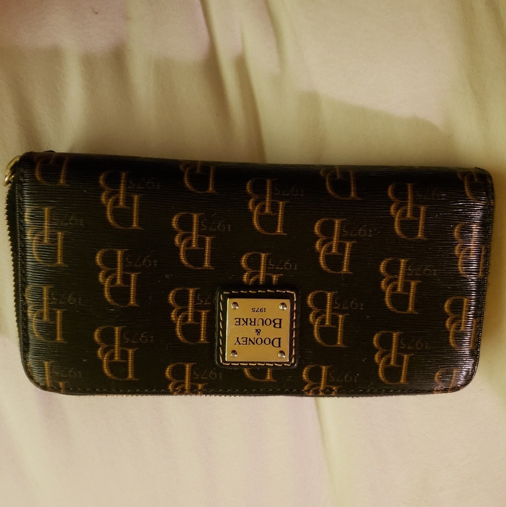 Authentic Dooney and Bourke Wallet